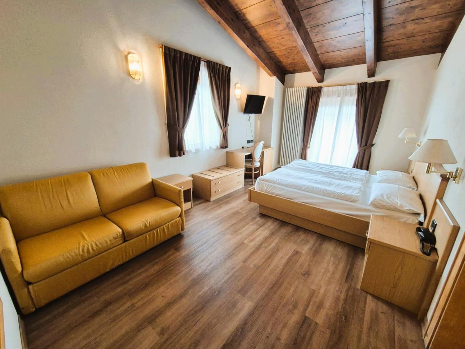 Hotel Angelica Livigno Exterior foto